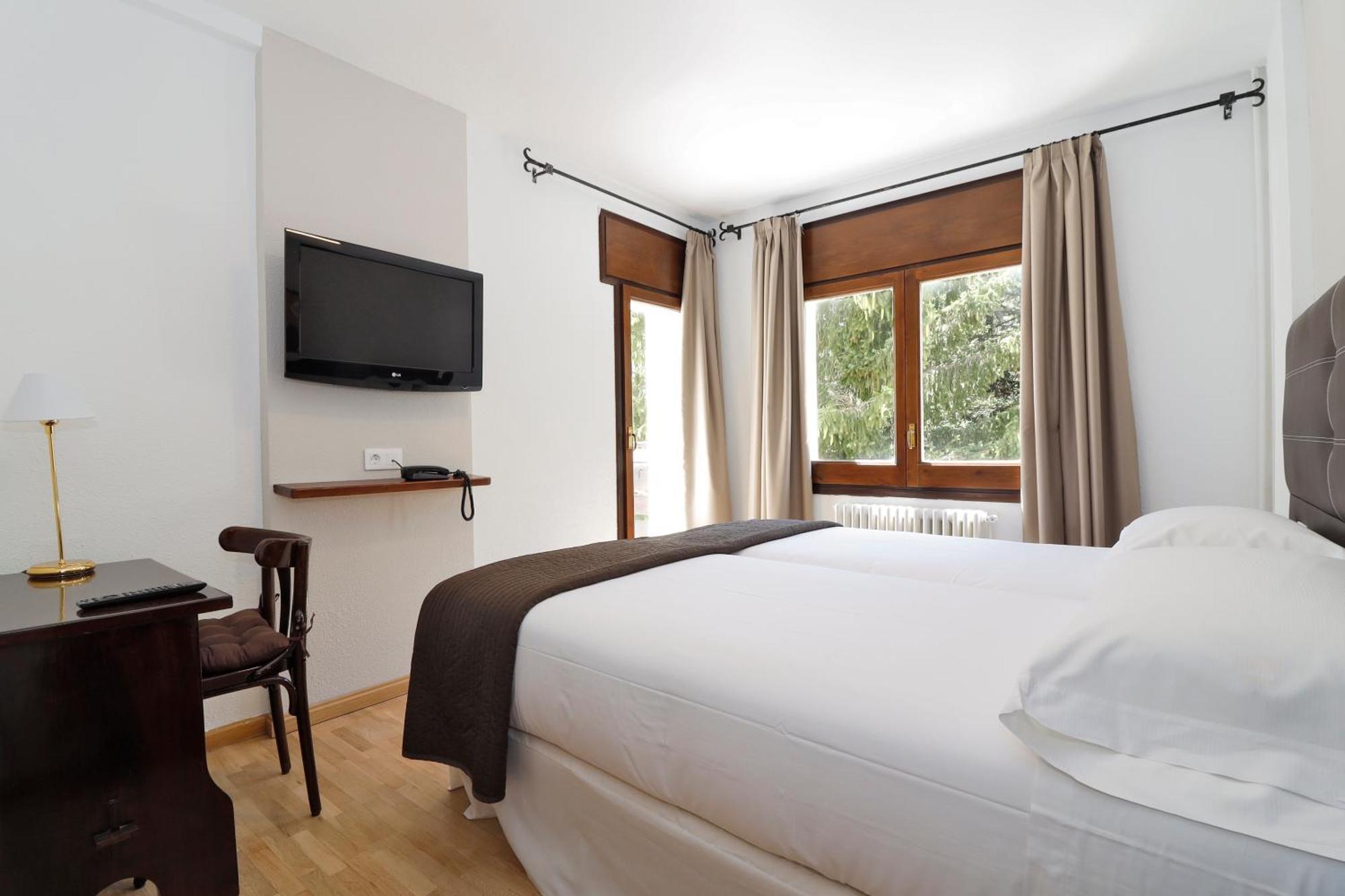 Hotel Blu Aran Vielha Luaran gambar