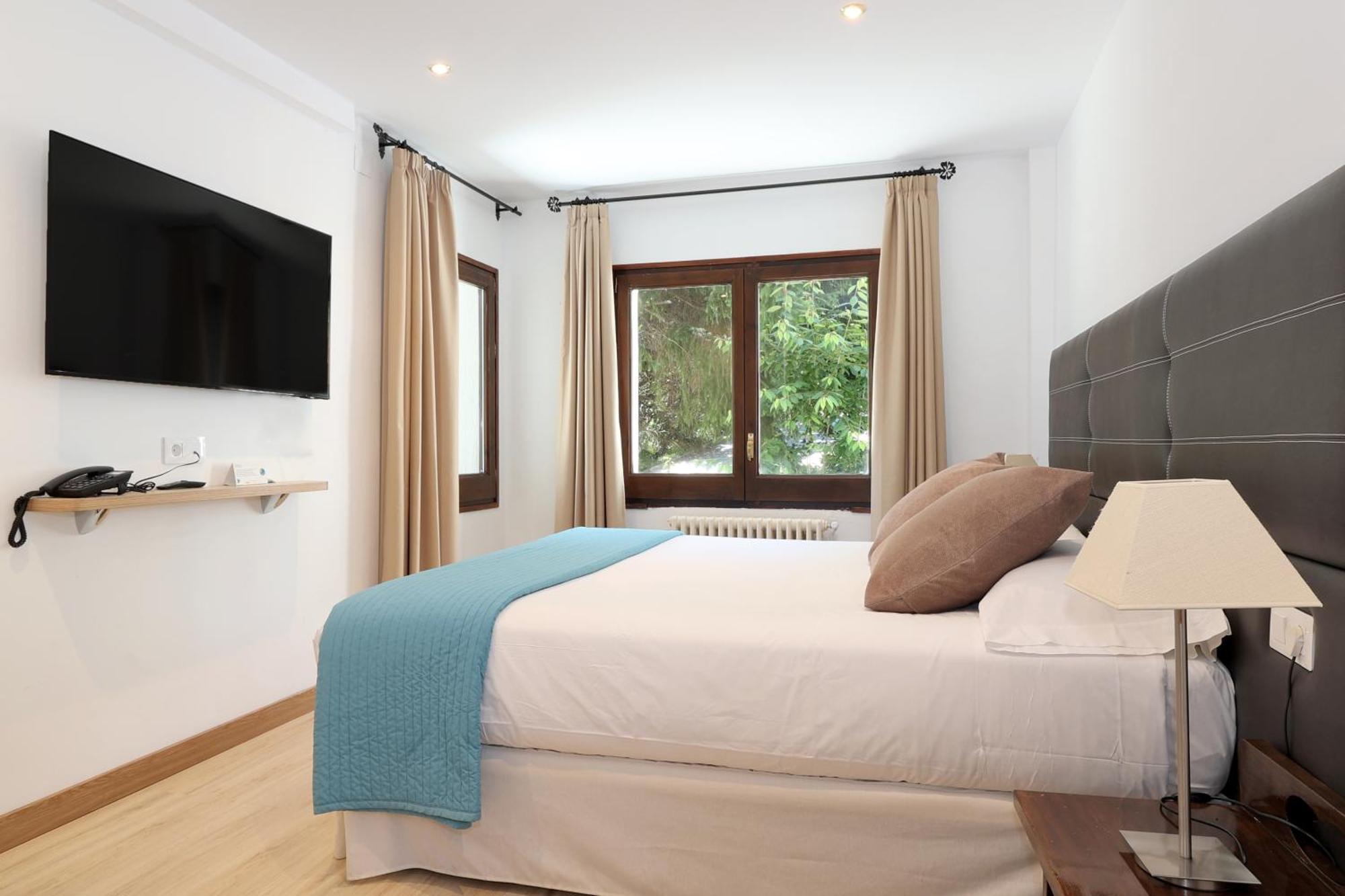 Hotel Blu Aran Vielha Luaran gambar